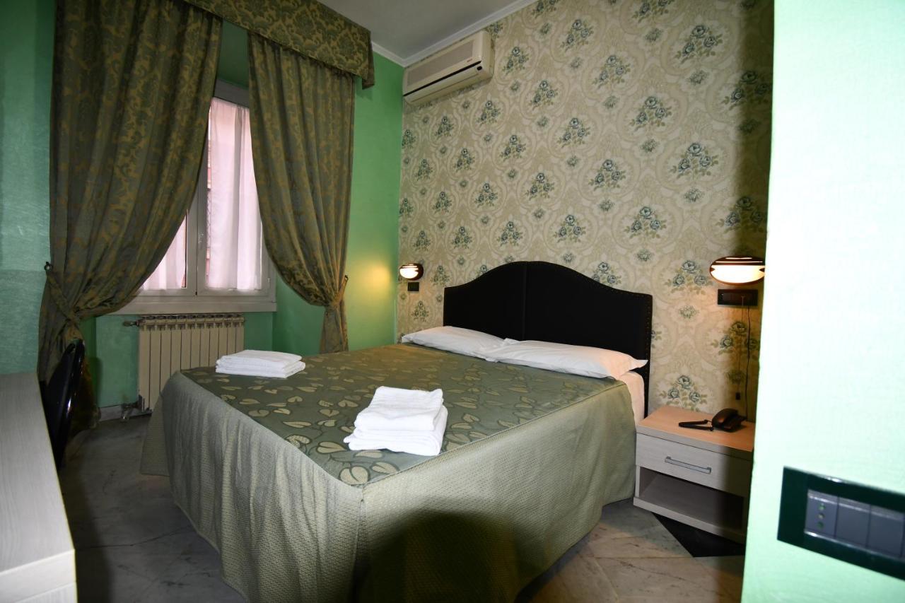 Hotel Ferrarese Roma Exterior foto